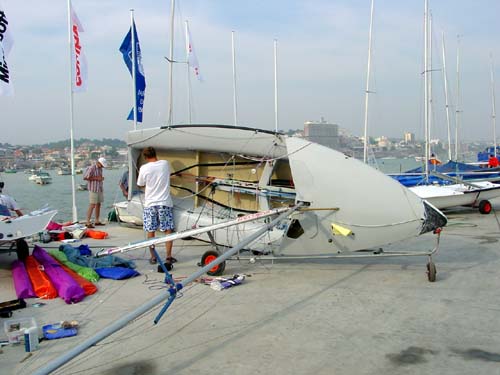 Mike Martin preparing his boat