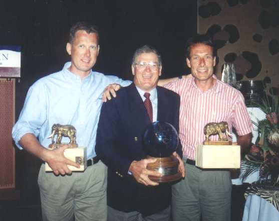 2000 505 World Champions Thomas Moss and Krister Bergstrom, with 505 class President, Pip Pearson