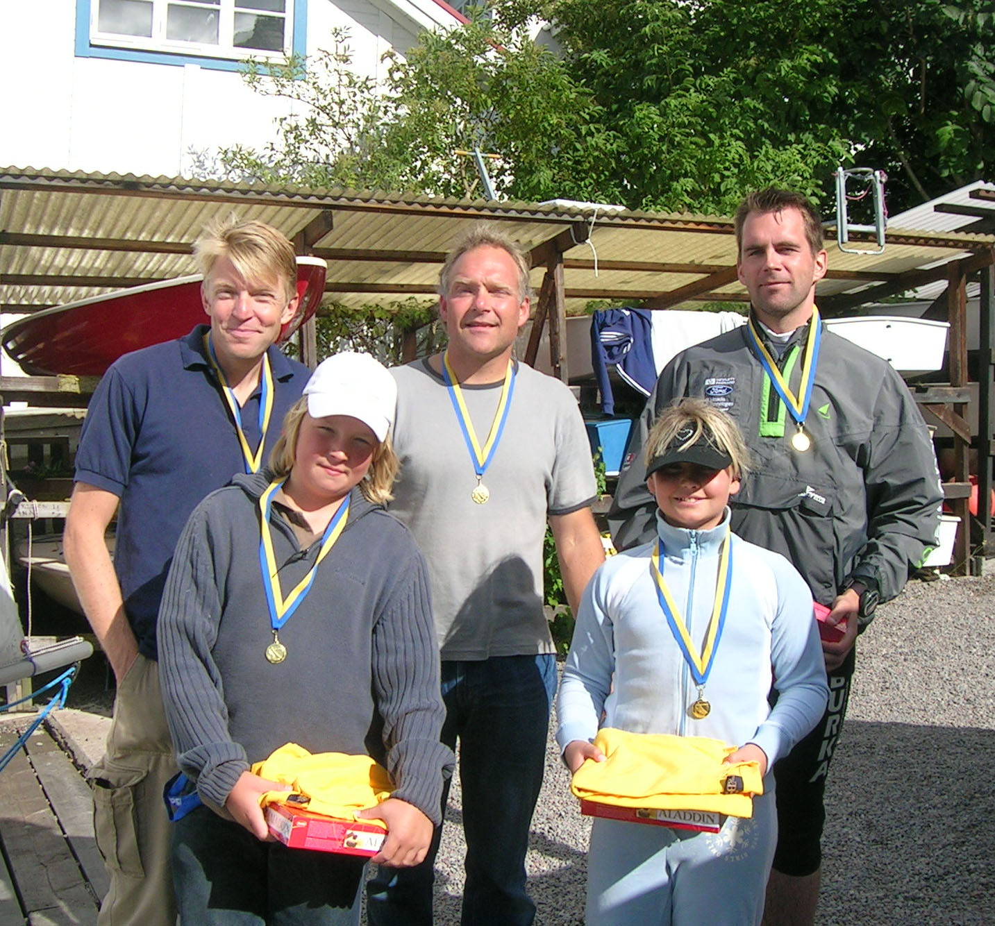 Pristagarna frn hger: Viktor, Evelina, Peter W, Albin, Stefan S.