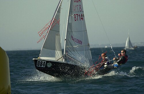 Howard Hamlin/Mike Martin in 8714 - Black Boat 